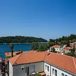 Apartament Iva *